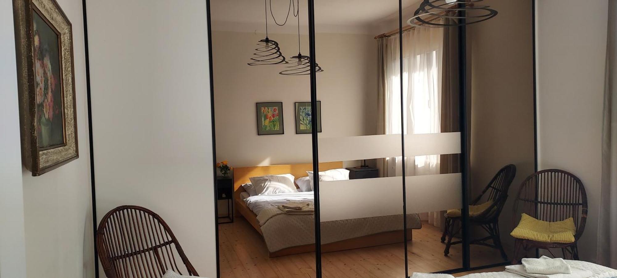 Hidden Gem Garden Apartment Krakow Luaran gambar